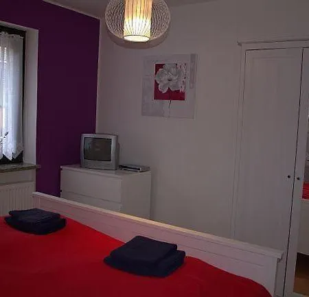 Elegante In * Schalkenmehren